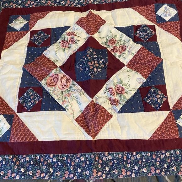 Vintage 2 Pillowcases 29x23” Quilt Patchwork Country Cottagecore Cotton ZipClose - Picture 2 of 5